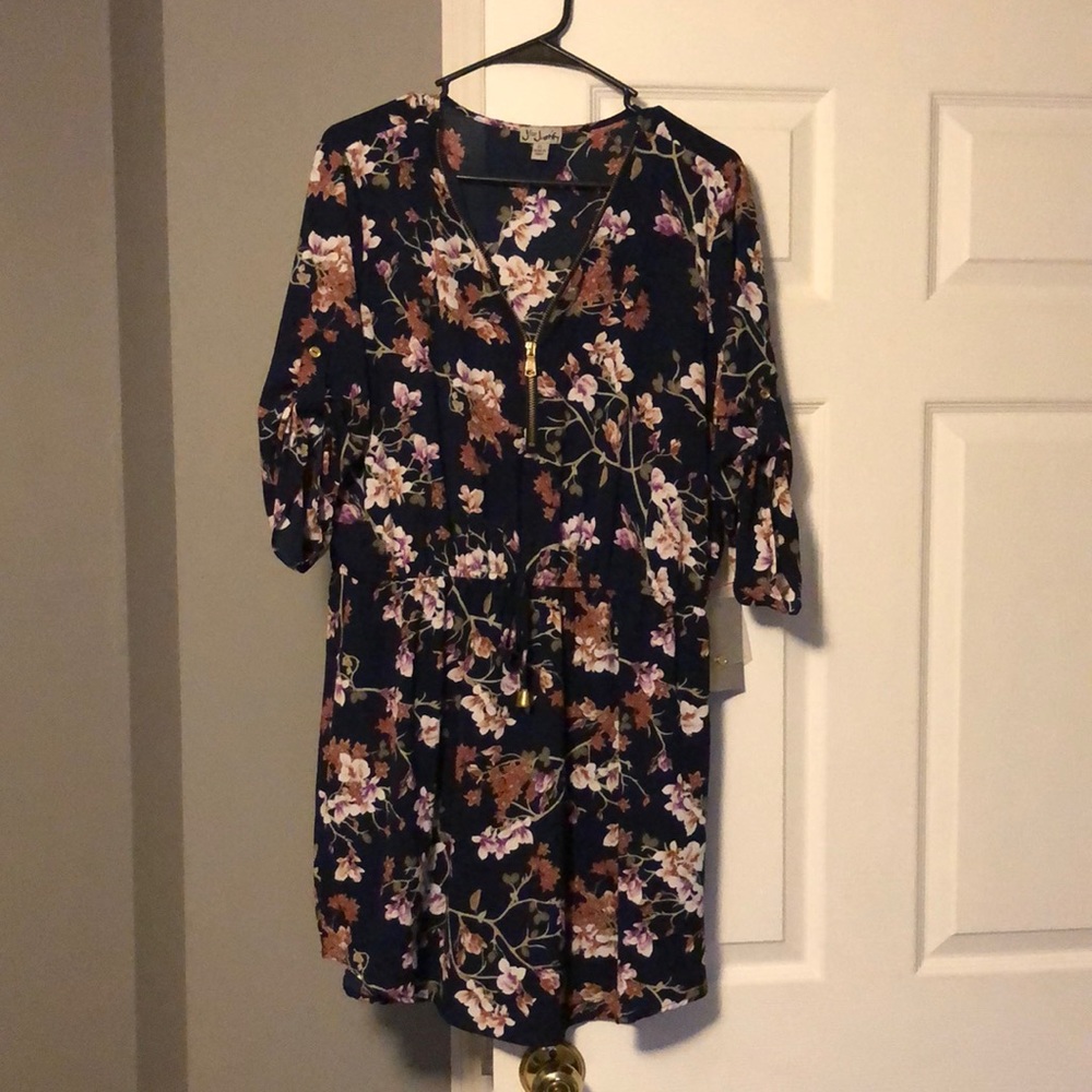 Women’s dress